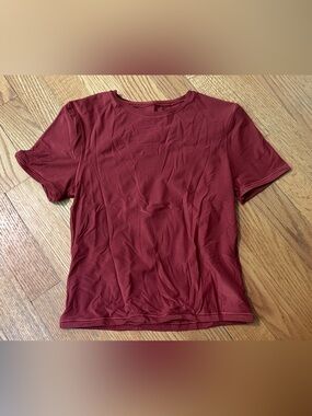 aerie Short Sleeve Crewneck Tee in Wine Red